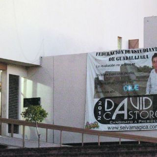 Acuden a regularizarse comerciantes de zonas controladas por la FEG