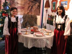 La exposición ¡Feliz Navidad! Tradición que une a los pueblos, te espera en la sala va de paso.  /