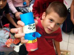 Los pequeños pasearon por las instalaciones de El Informador.  /