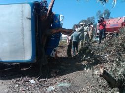 Los heridos en el accidente fueron trasladados a la Cruz Verde de Tlaquepaque y la Cruz Roja de Toluquilla.  /