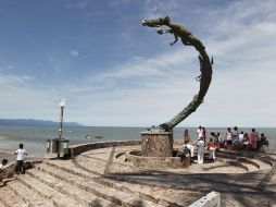 Puerto Vallarta tiene a su favor la certificación de varias de sus playas. ARCHIVO  /