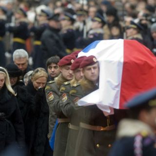 Dan último adiós a Havel con cortejo fúnebre por calles de Praga