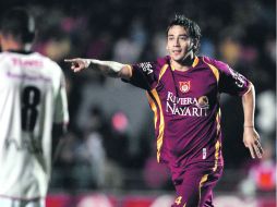 Rubens Sambueza opina que Fredy Bareiro hará bien al equipo al ser, dijo, un goleador. MEXSPORT  /