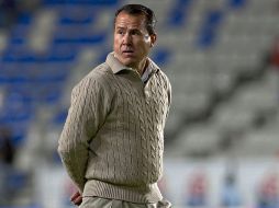 Efraín Flores reacomoda a su equipo con al salida de Elías Hernández. MEXSPORT  /