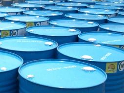 En los contenedores se encontraron 48 recipientes con la sustancia. ARCHIVO  /