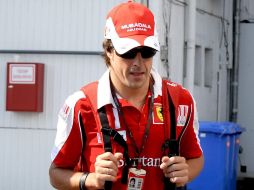Fernando Alonso empieza a sentir presión por los directivos de Ferrari. EFE  /