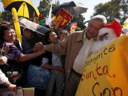 AMLO durante su gira por el Distrito Federal, se reunió con simpatizantes de la Delegación Azcapotzalco. NTX  /