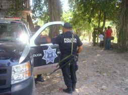 Los elementos de la Policía porteña resultaron heridos luego de volcarse mientras realizaban una persecución a robacoches.  /