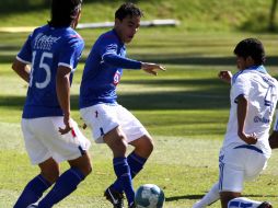 El mochiteco colaboró con el triunfo de los capitalinos, en su cotejo de preparación rumbo al Clausura 2012. NOTIMEX  /