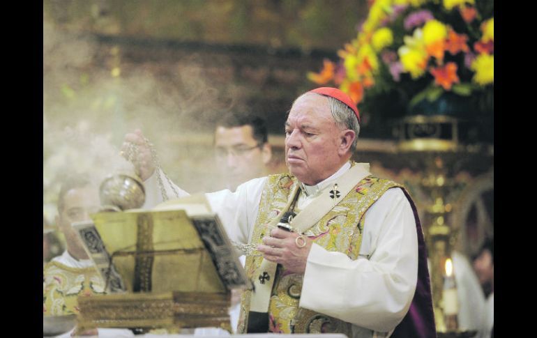 El cardenal Juan Sandoval Íñiguez será relevado como arzobispo de Guadalajara en febrero próximo.  /