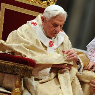 Insta Papa a abandonar obsesión por lo material en Navidad