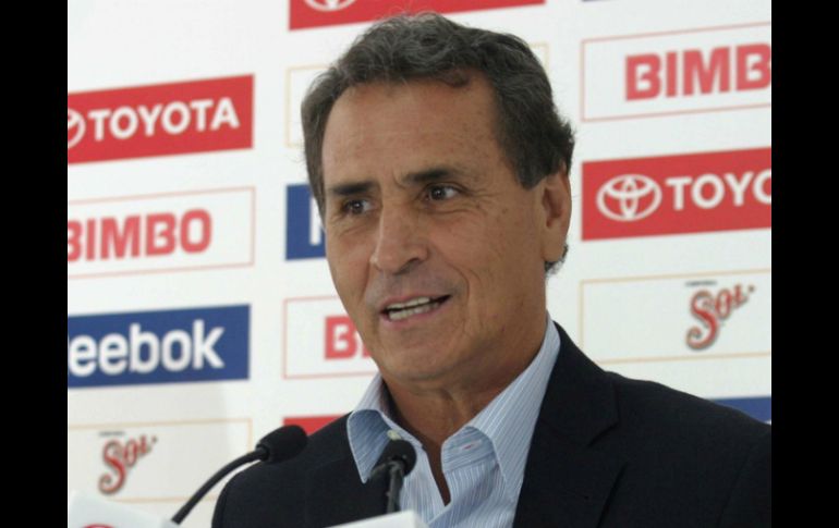 El extécnico del Guadalajara explicó que la exigencia en la Libertadores es muy alta. ARCHIVO  /