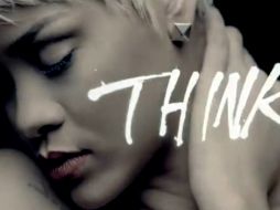 Rihanna porta pelucas rubias con distintos looks.ESPECIAL  /