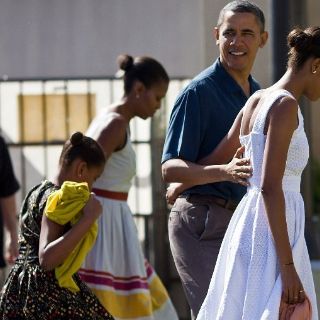 Obama celebra la Navidad con los marines