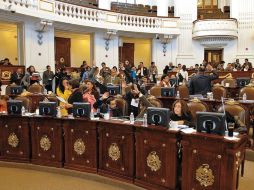 La bancada perredista señaló que el PAN no pugnó por lograr más recursos federales para la Ciudad de México. ARCHIVO  /