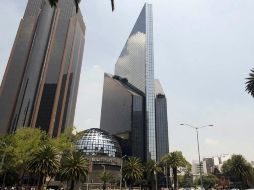 El mercado accionario mexicano tuvo una sesión volátil y de bajo volumen de transacciones. ARCHIVO  /