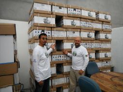 Las estufas ahorran hasta 70 por ciento de leña y extraen 99 por ciento del humo de los hogares. ESPECIAL  /