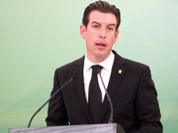 Miguel Castro refiere que el anterior delegado de la SCT, Carlos Romero Bertrand, hizo un manejo partidista en la entrega de recursos.  /