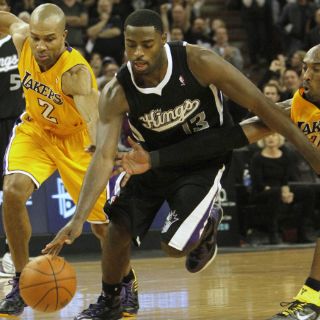 Sorprenden derrotas de Lakers y Mavericks