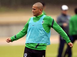 Humberto Suazo quiere salir de Monterrey para jugar en otro equipo. MEXSPORT  /