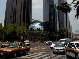 El IPC bajó 446.56 enteros respecto al cierre anterior.  /