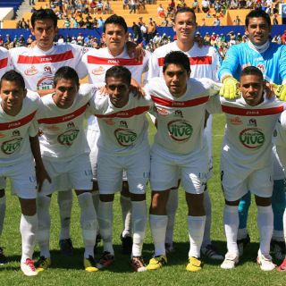 Leones Negros se salva del descenso