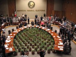 El IFE no llamará a los aspirantes presidenciales a firmar un pacto anticrimen.  /