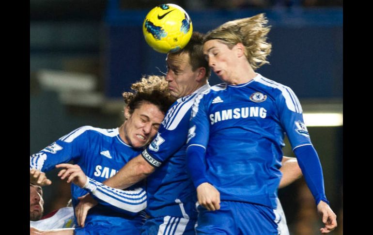 Fernando Torres participó en el partido del Chelsea contra Aston Villa. AP  /