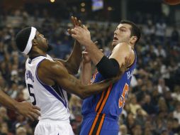 Stoudemire aún no alcanzó a recuperarse de la torcedura del tobillo. AP  /
