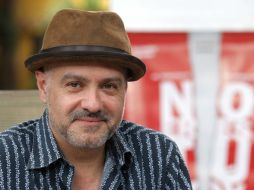 Agregó que este compromiso le servirá para seguir activo mientras concluye su próximo guión.  /