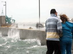 El frente frío número 23 golpea Veracruz, la mañana de este lunes, lo que provocó un drástico descenso de la temperatura. EL UNIVERSAL  /