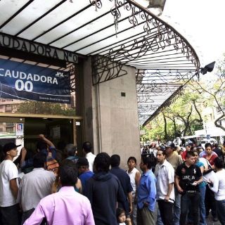 Jalisco con opciones para pagar Refrendo 2012