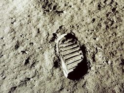 Al hollar la Luna, Armstrong dio un gran salto para la humanidad. NASA  /