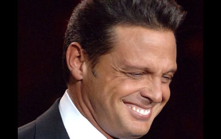 Luis Miguel 'presumirá una nueva conquista, pero no será una relación muy larga, asegura el 'Brujo mayor'. ARCHIVO  /