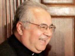 El  obispo de EU, Gabino Zavala, confesó ser el padre de dos hijos y por eso pidió su renuncia. AP  /