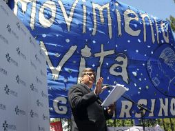 El vocero presidencial, Afredo Scoccimarro, anuncia que la presidenta argentina Cristina Fernández se recupera sin inconvenientes. EFE  /