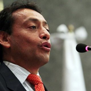 Hernández Balderas presenta plataforma 'social'