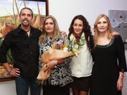 Antonio Acosta, Ivette Sayeg, María Cristina Escobar y  Claudette Sayeg.  /