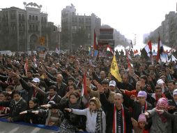 Las manifestaciones a favor y en contra del presidente Bashar al-Assad han dividido al país.  EFE  /