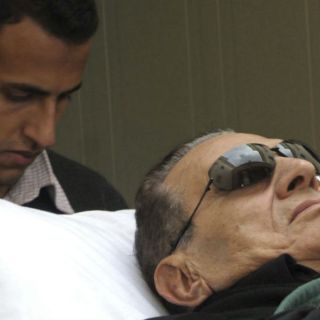 Piden máximo castigo contra Mubarak para sanar heridas