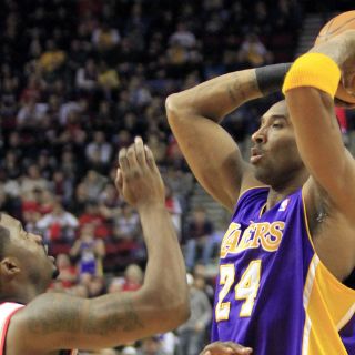 Trail Blazers dominan a Lakers