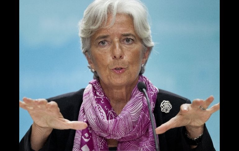 Christine Lagarde se muestra optimista sobre el futuro del euro. 'Es una moneda joven', dice. AFP  /