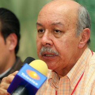Eduardo Almaguer arremete contra dirigente del PRI