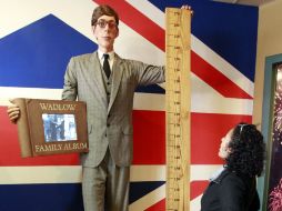 Un enorme hombre recibe a los visitantes al Museo de Ripley.  /