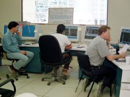 En el último mes de 2011 se crearon 200 mil plazas no agrícolas en Estados Unidos. ARCHIVO  /