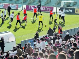 El primer equipo del Real Madrid entrena en el Estadio “Alfredo di Stéfano” ante la presencia de siete mil aficionados. EFE  /