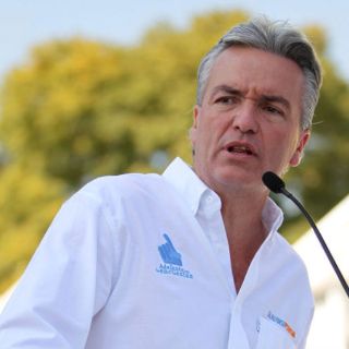 Alfonso Petersen urge a profesionalizar los servicios turísticos