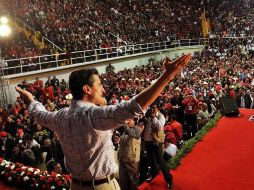 El precandidato priista Enrique Peña Nieto en gira por Ciudad Juárez. EL UNIVERSAL  /