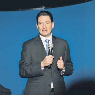 Alonso Ulloa plantea 10 ejes para mejorar calidad de vida