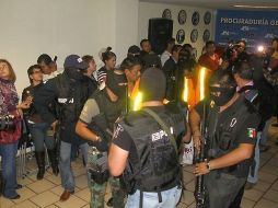 Los implicados en el hallazgo de 26 cuerpos en los Arcos del Milenio fueron localizados y detenidos el 8 de diciembre de 2011. ARCHIVO  /